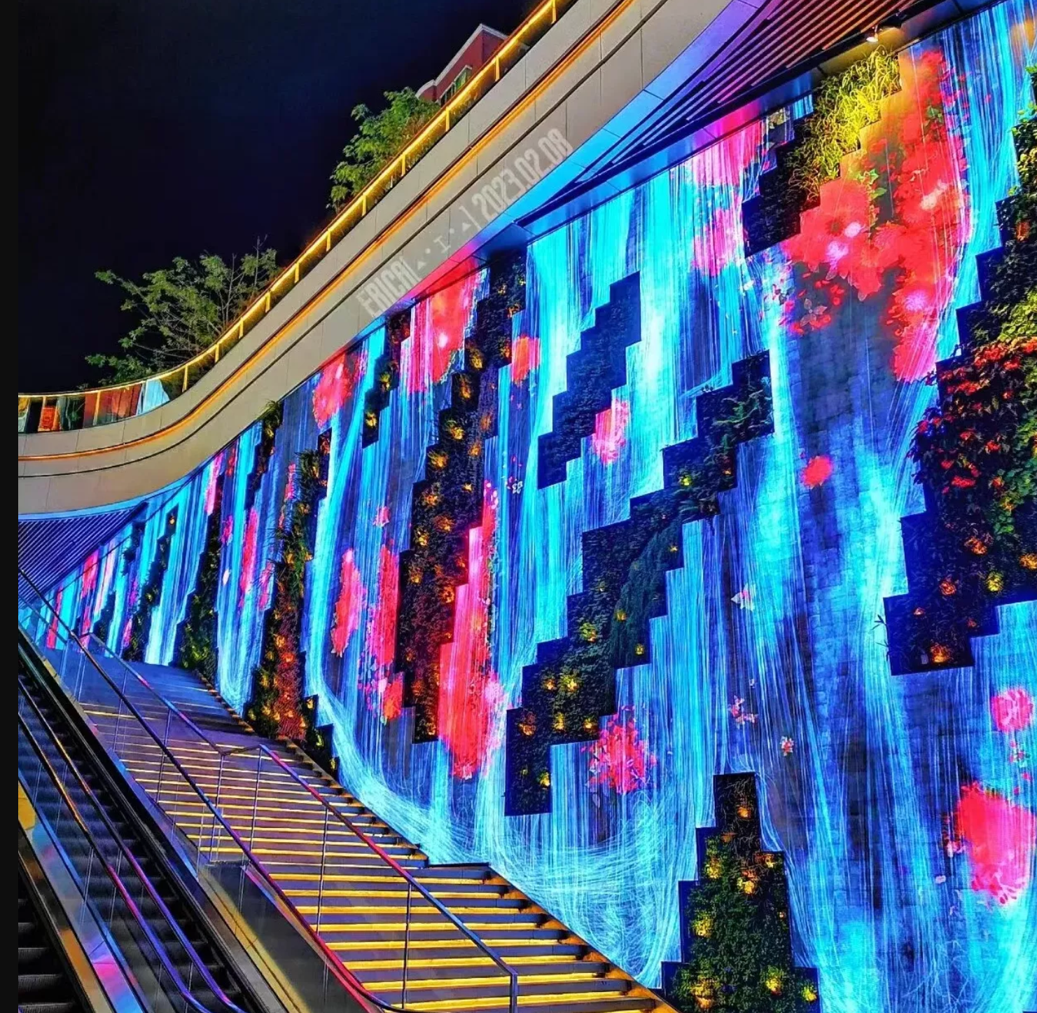 Что такое светодиодный дисплей с точным шагом?